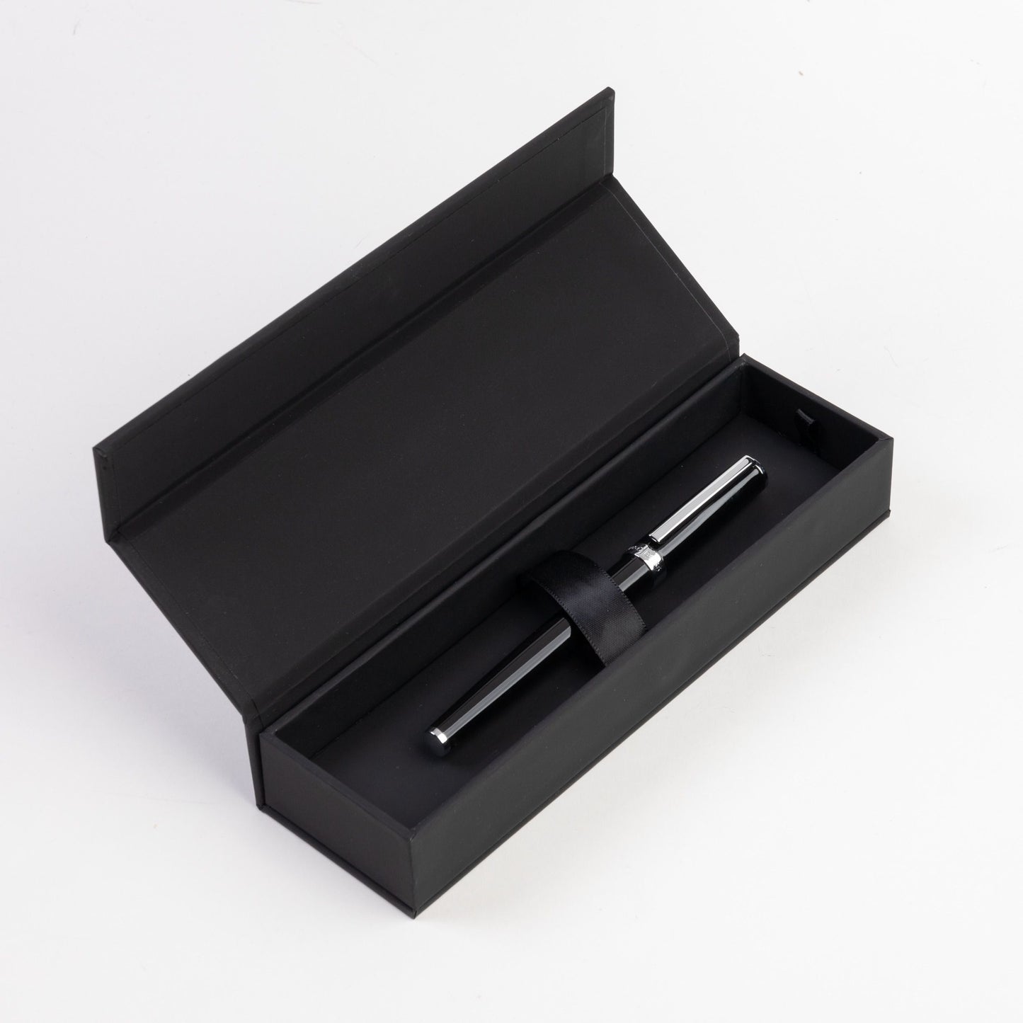 Hugo Boss - Rollerball Pen Gear Icon Black - Product Code: HSN2545A
