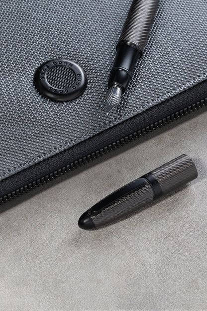 Hugo Boss - Fountain Pen Oval Gun - Product Code: HSF1562D